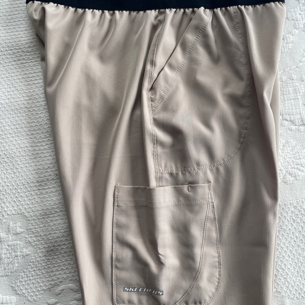 Skechers Beige Track Joggers with Black Logo Waistband - Picture 4 of 7